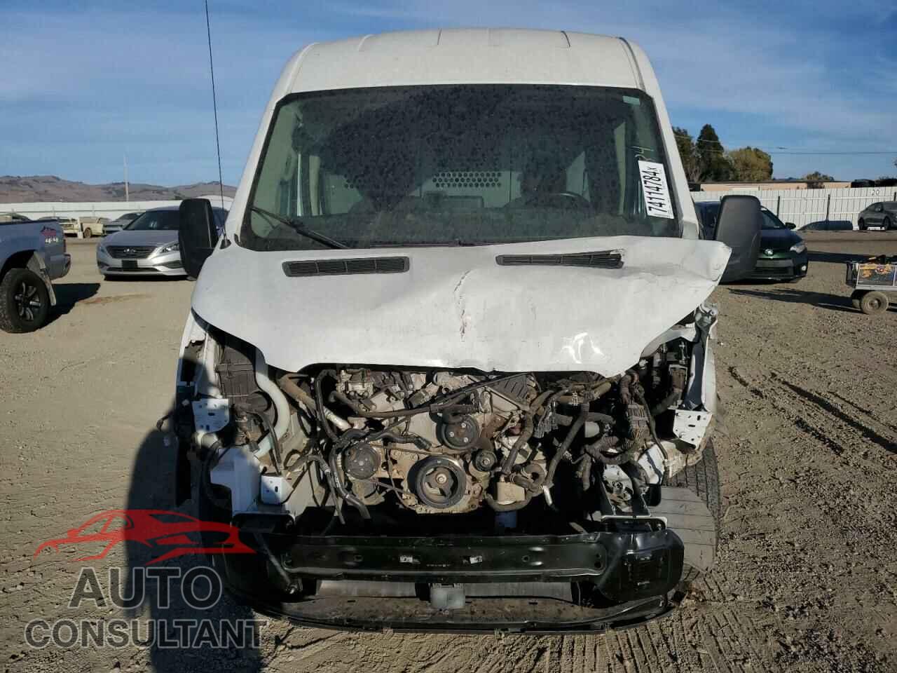 FORD TRANSIT 2020 - 1FTBR2C84LKA11264