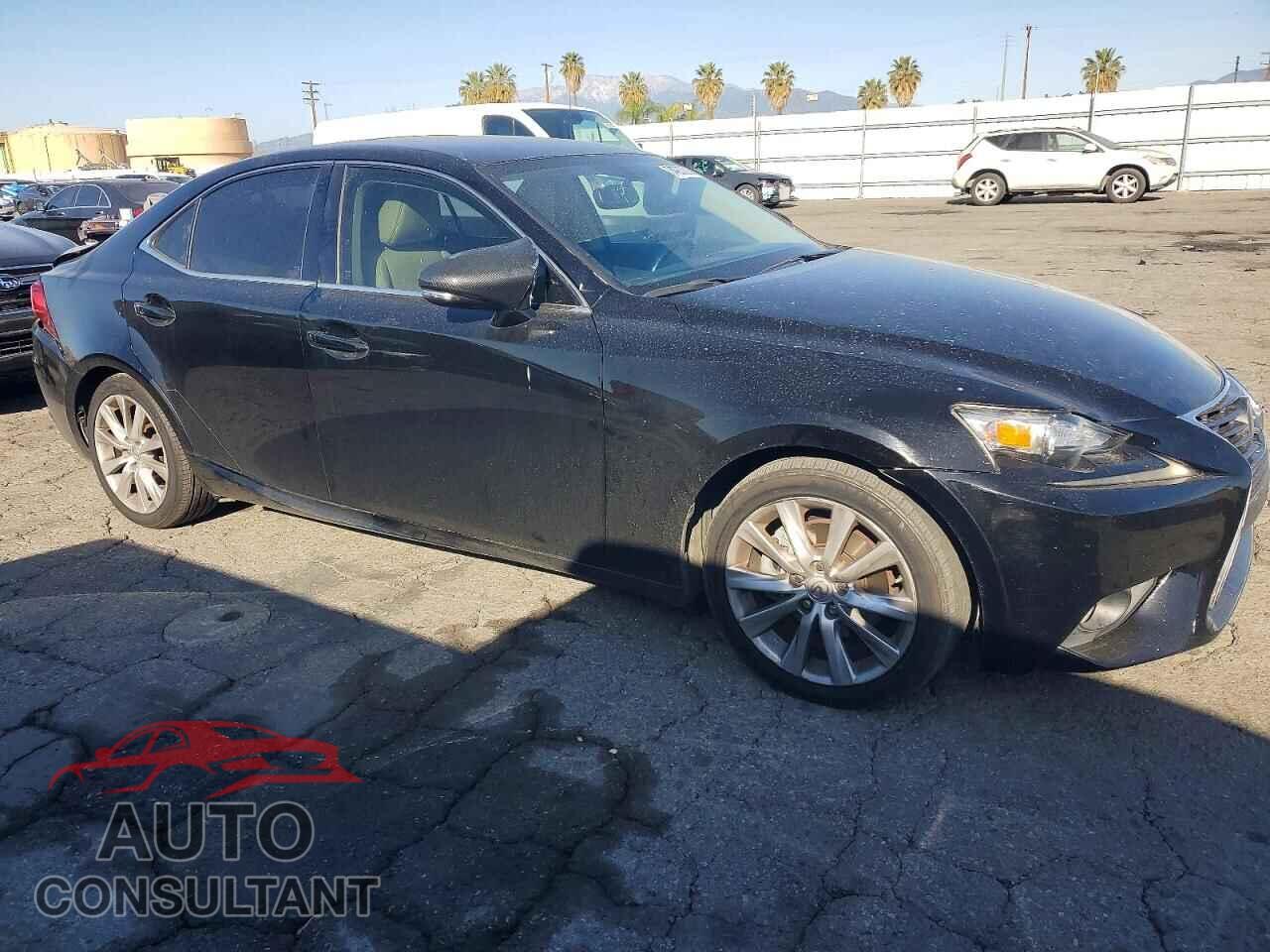LEXUS IS 2014 - JTHBF1D23E5014847