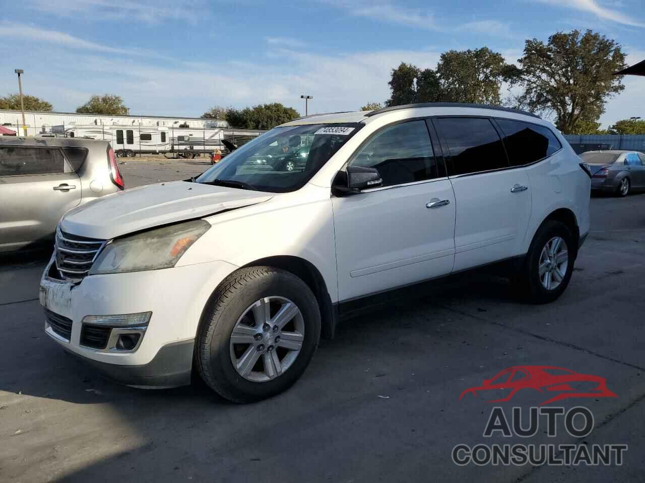 CHEVROLET TRAVERSE 2014 - 1GNKVHKD5EJ118384