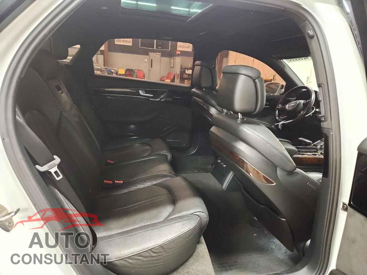 AUDI A8 2015 - WAU3GAFD5FN018995