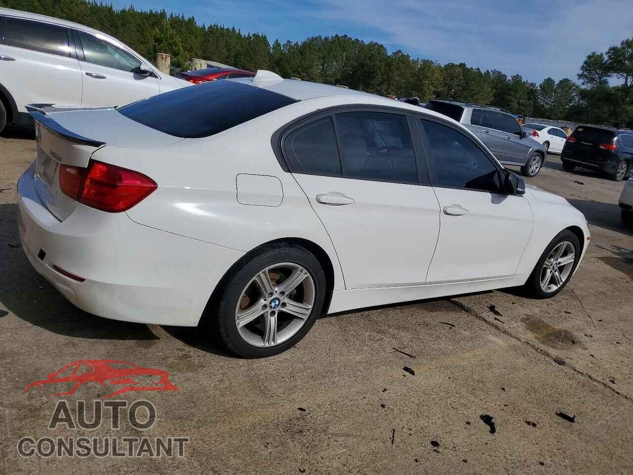 BMW 3 SERIES 2015 - WBA3B1C57FP831707