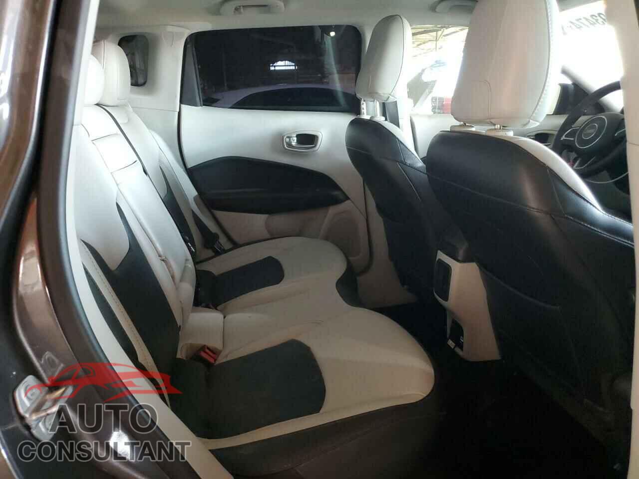 JEEP COMPASS 2019 - 3C4NJCCB1KT637048