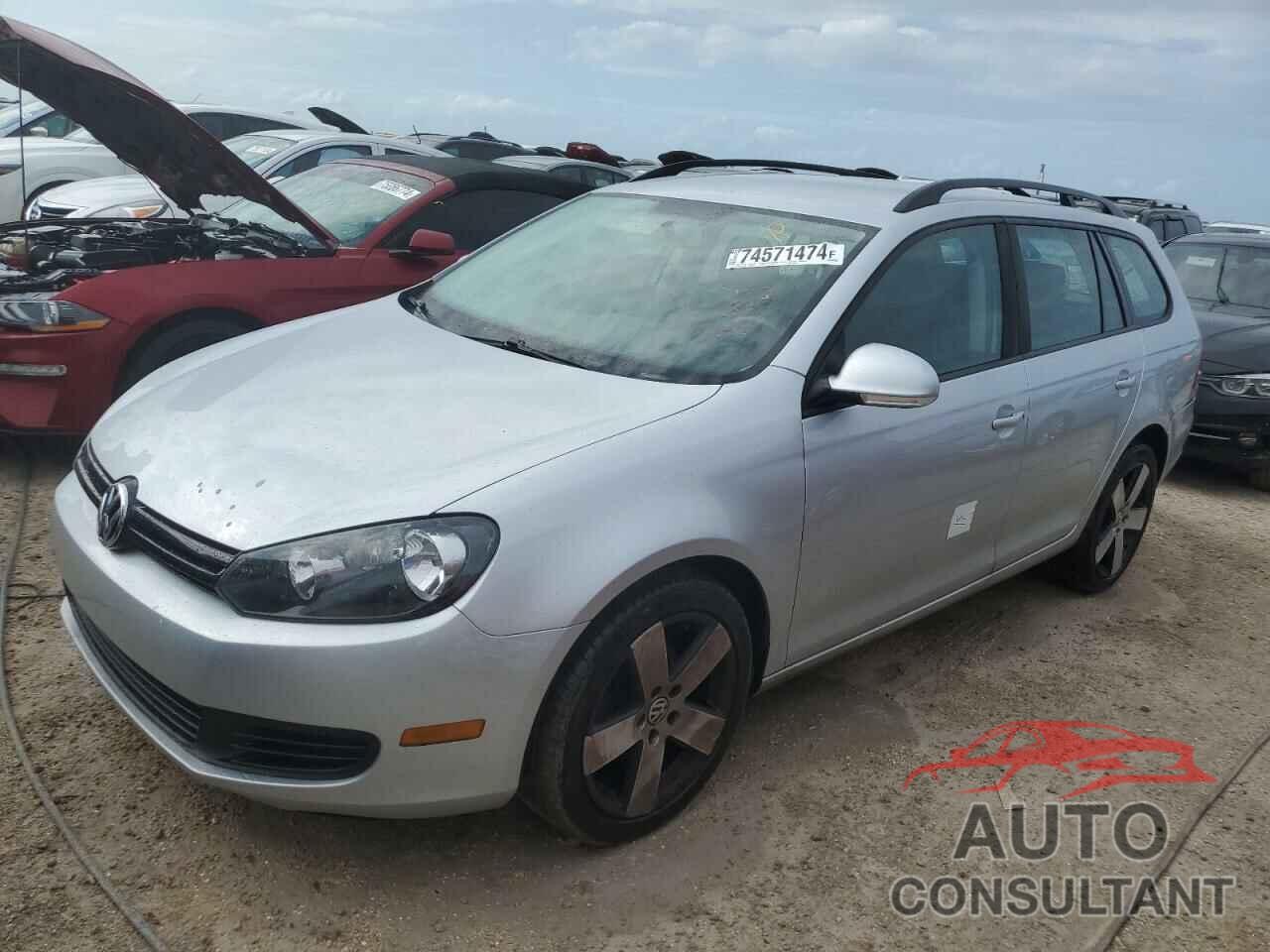 VOLKSWAGEN JETTA 2013 - 3VWKP7AJ9DM629678