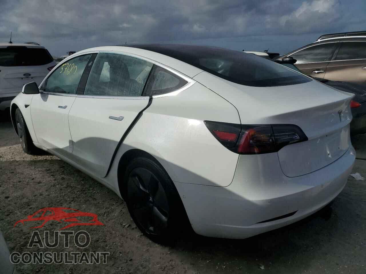 TESLA MODEL 3 2018 - 5YJ3E1EAXJF038862