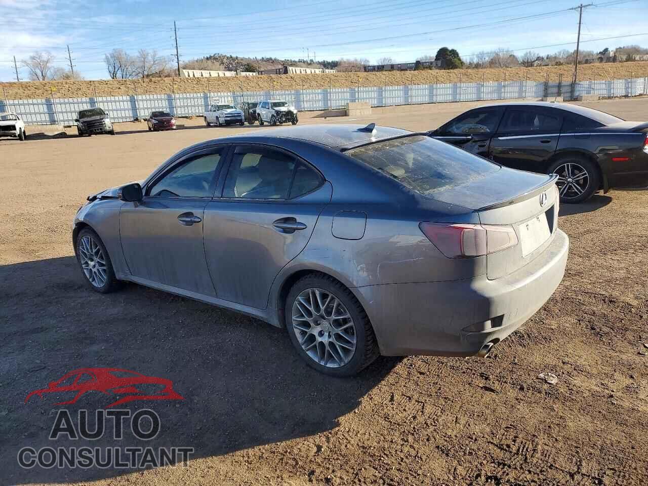 LEXUS IS 2012 - JTHCF5C2XC5059844