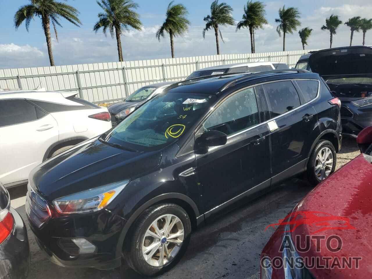 FORD ESCAPE 2018 - 1FMCU0GDXJUA87020