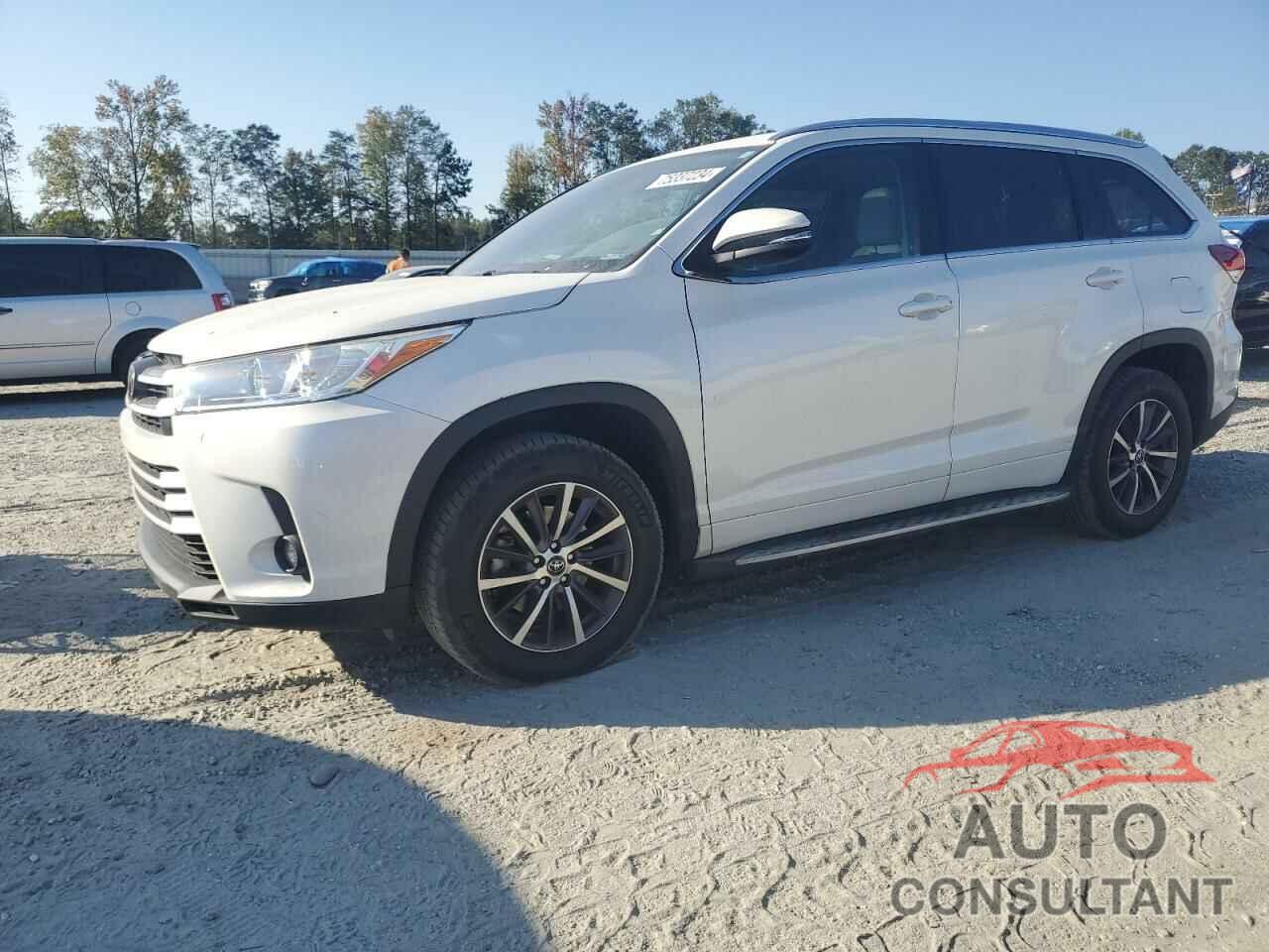 TOYOTA HIGHLANDER 2018 - 5TDKZRFH4JS526680