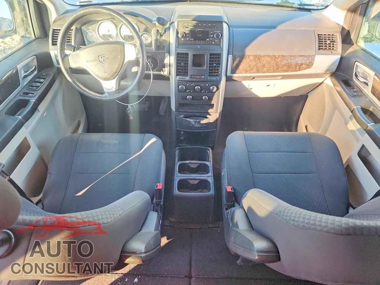 DODGE CARAVAN 2010 - 2D4RN5D10AR482746
