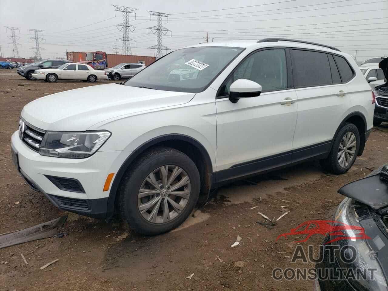 VOLKSWAGEN TIGUAN 2018 - 3VV0B7AX2JM068234