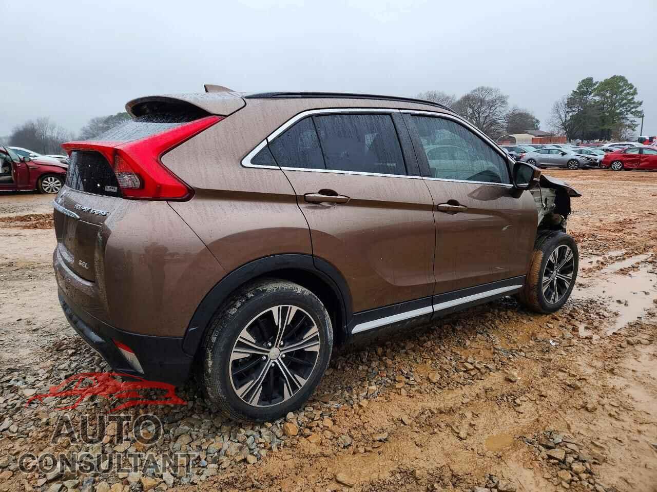 MITSUBISHI ECLIPSE 2018 - JA4AT5AA7JZ070313