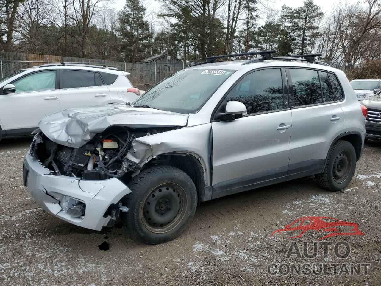 VOLKSWAGEN TIGUAN 2017 - WVGNV7AX2HK031578