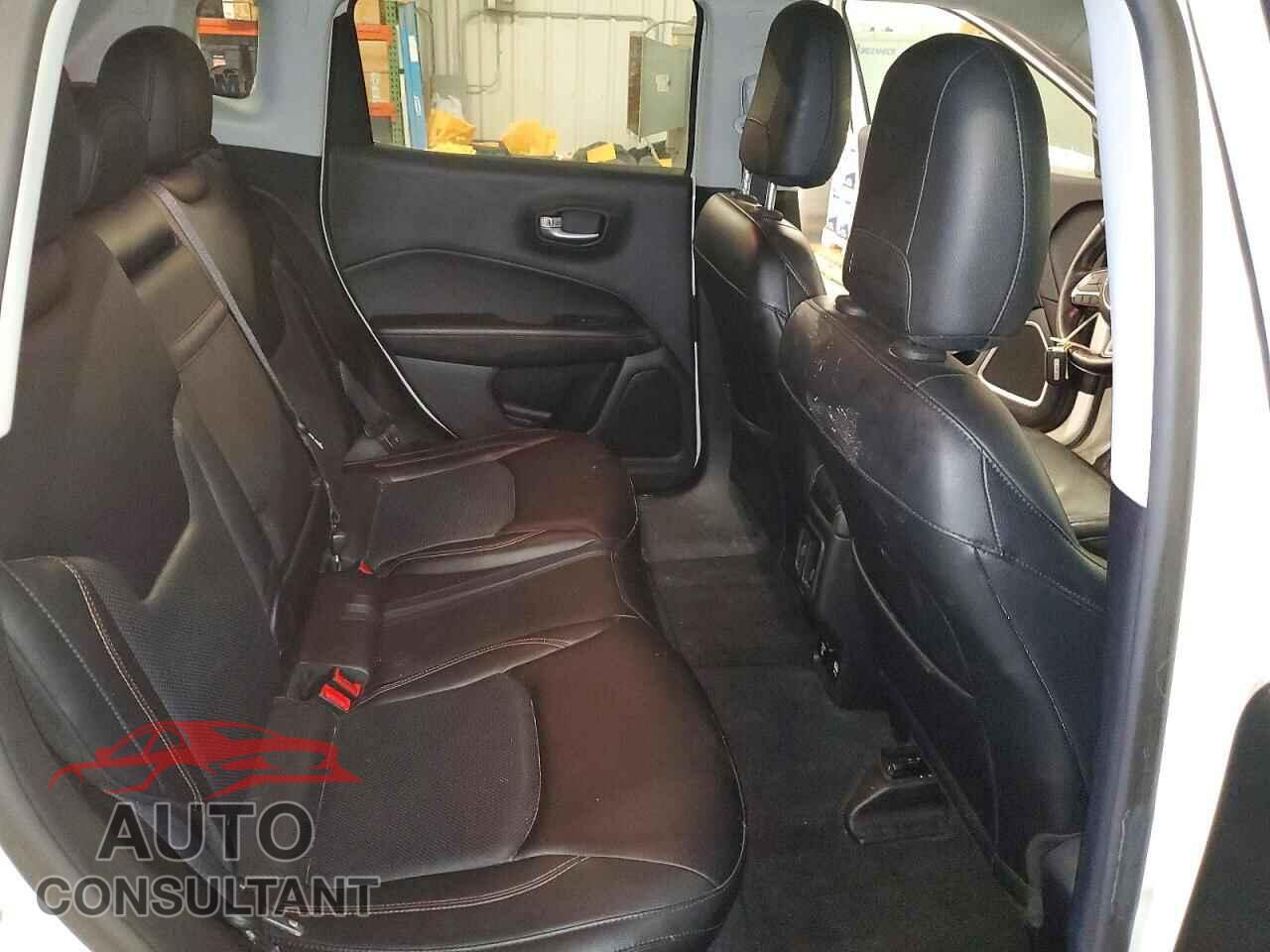 JEEP COMPASS 2017 - 3C4NJDCB3HT631928