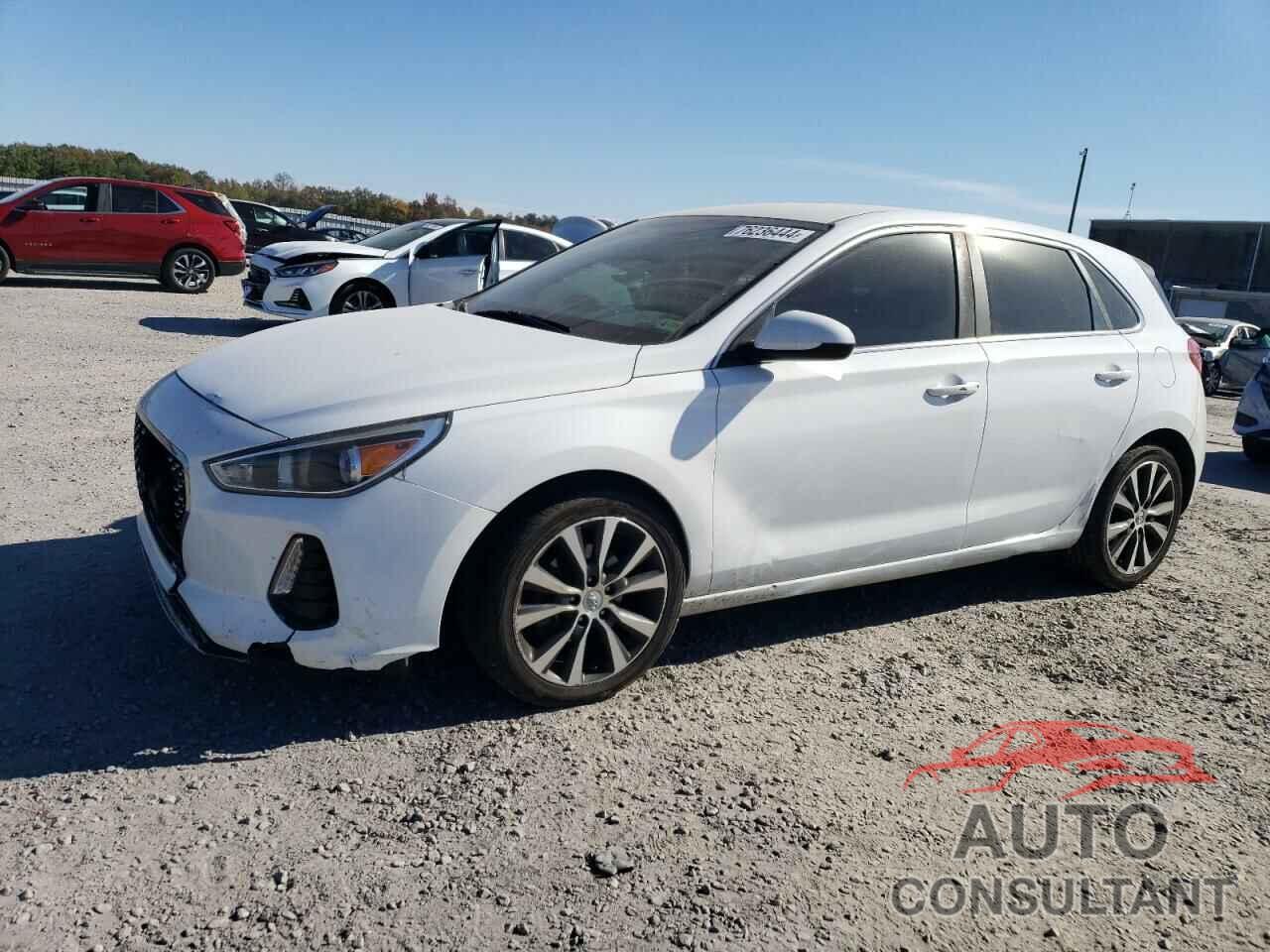 HYUNDAI ELANTRA 2018 - KMHH35LE3JU061069