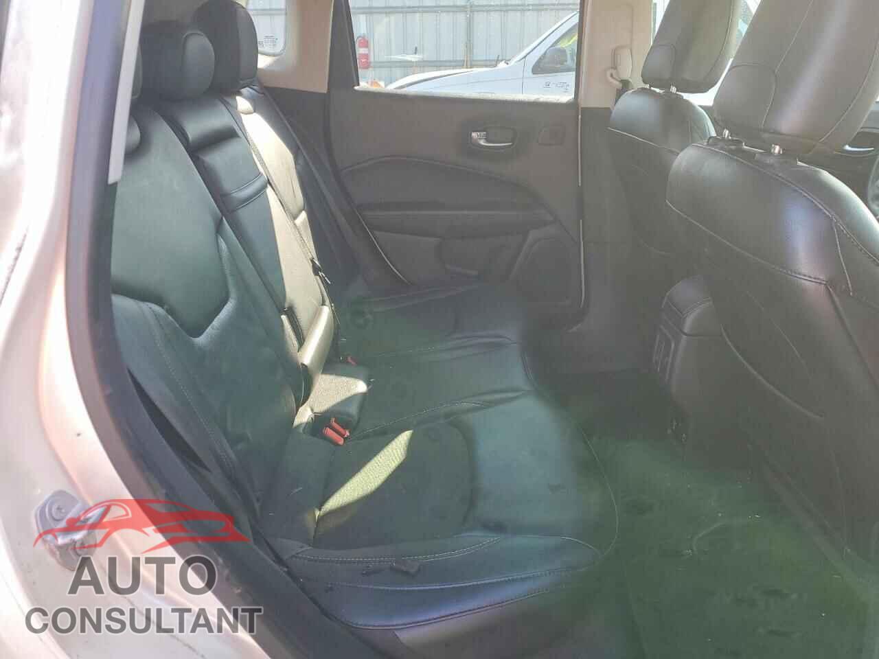 JEEP COMPASS 2017 - 3C4NJDCB2HT688587