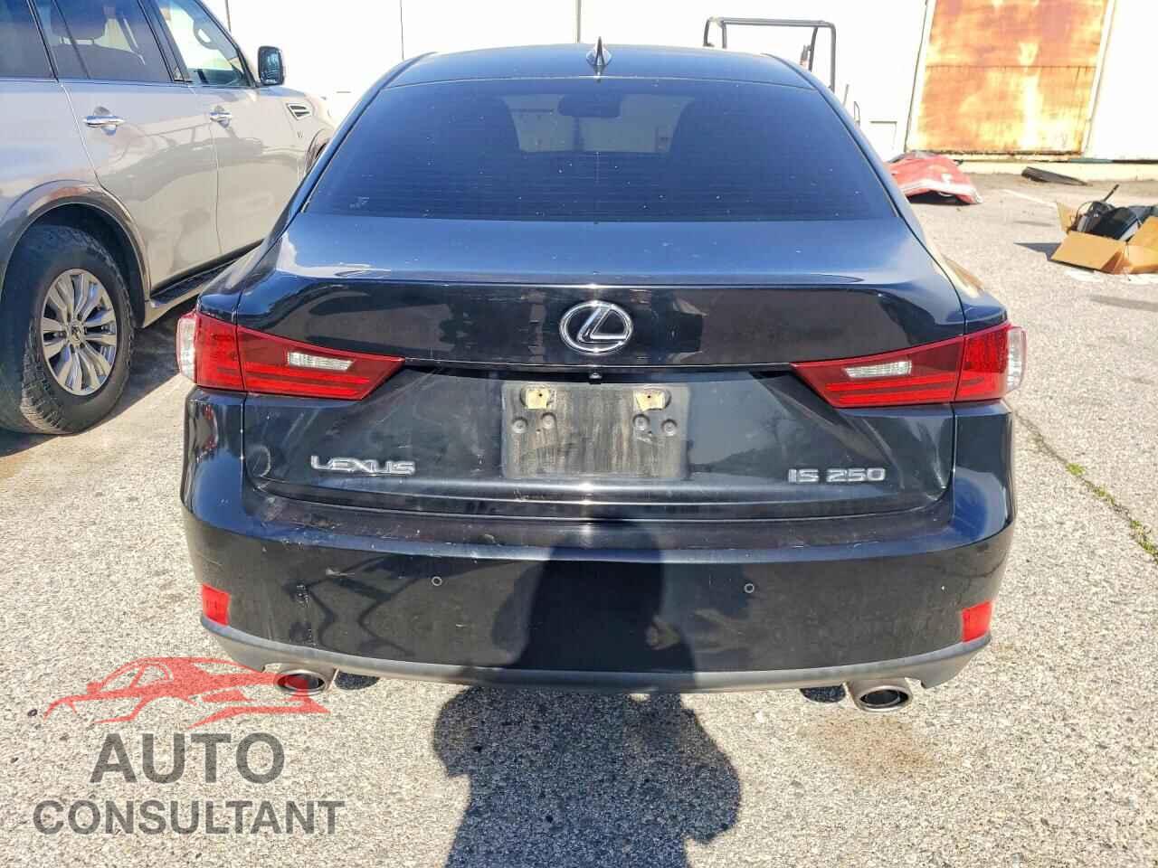 LEXUS IS 2014 - JTHBF1D21E5003538