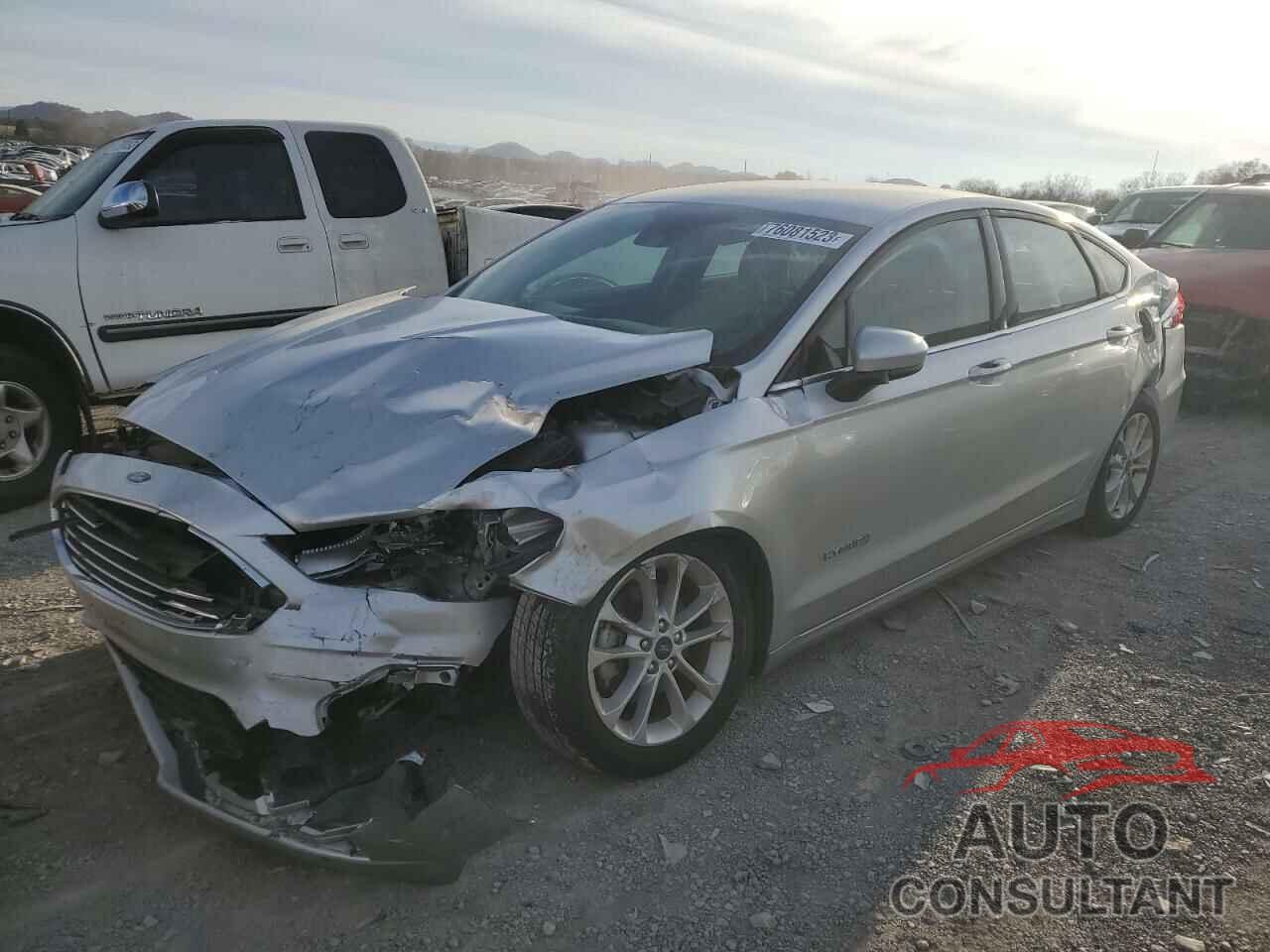 FORD FUSION 2019 - 3FA6P0LU3KR143876