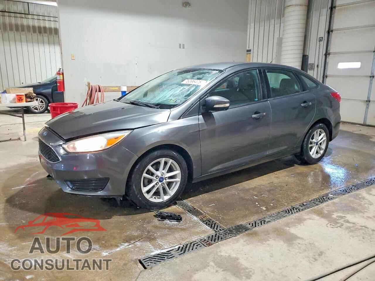 FORD FOCUS 2017 - 1FADP3F22HL291933
