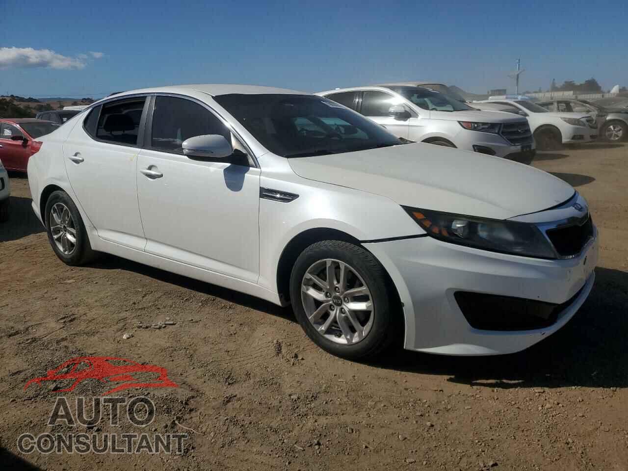 KIA OPTIMA 2011 - KNAGM4A79B5124082