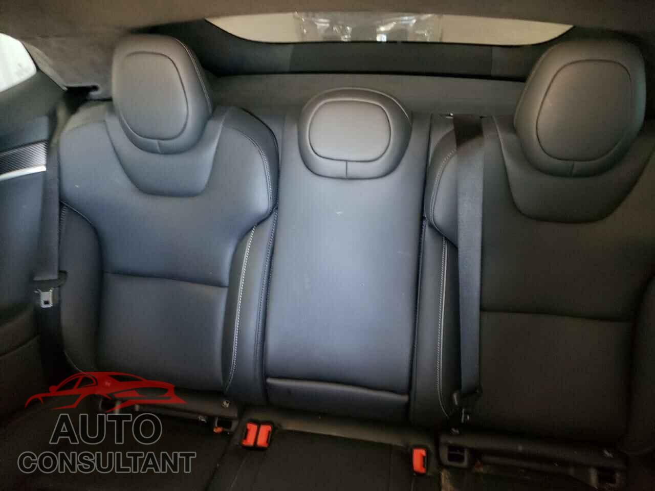 TESLA MODEL S 2023 - 5YJSA1E65PF519338
