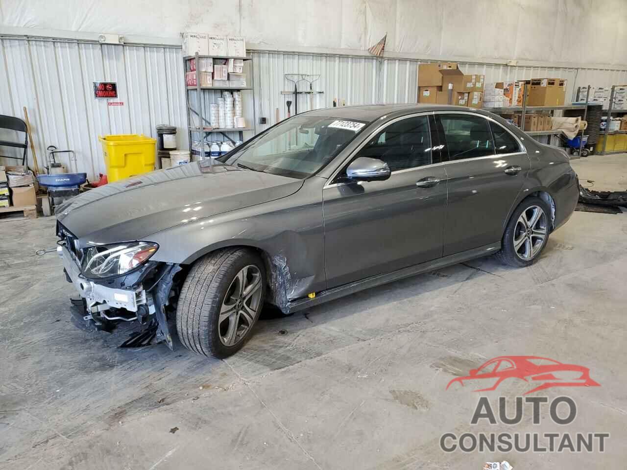 MERCEDES-BENZ E-CLASS 2019 - WDDZF4KB9KA566155