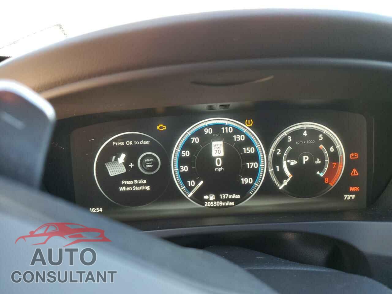 JAGUAR F-PACE 2017 - SADCM2BV2HA097525