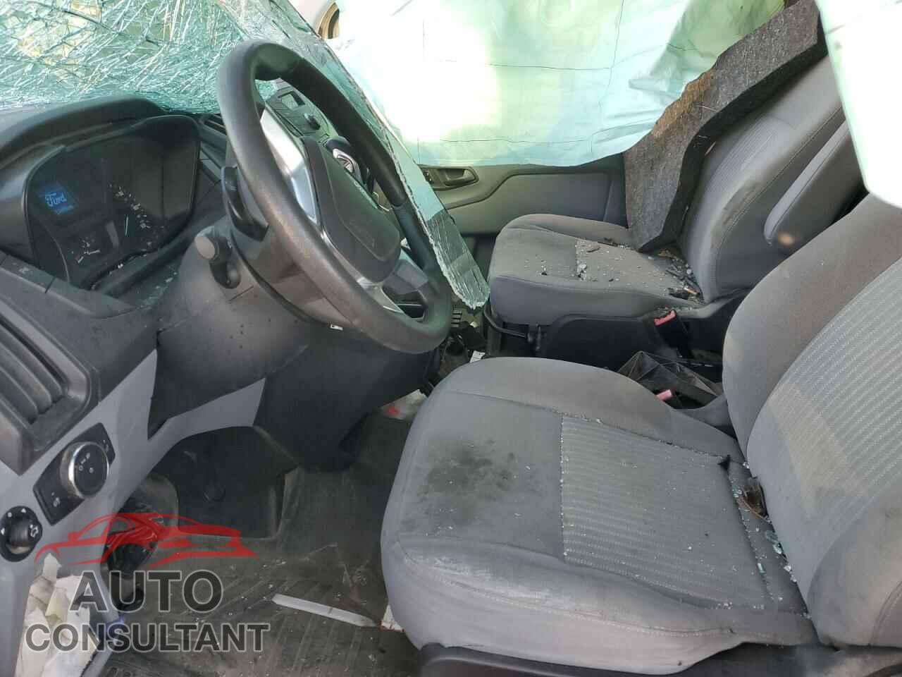 FORD TRANSIT 2017 - 1FTYR2YM2HKB54947