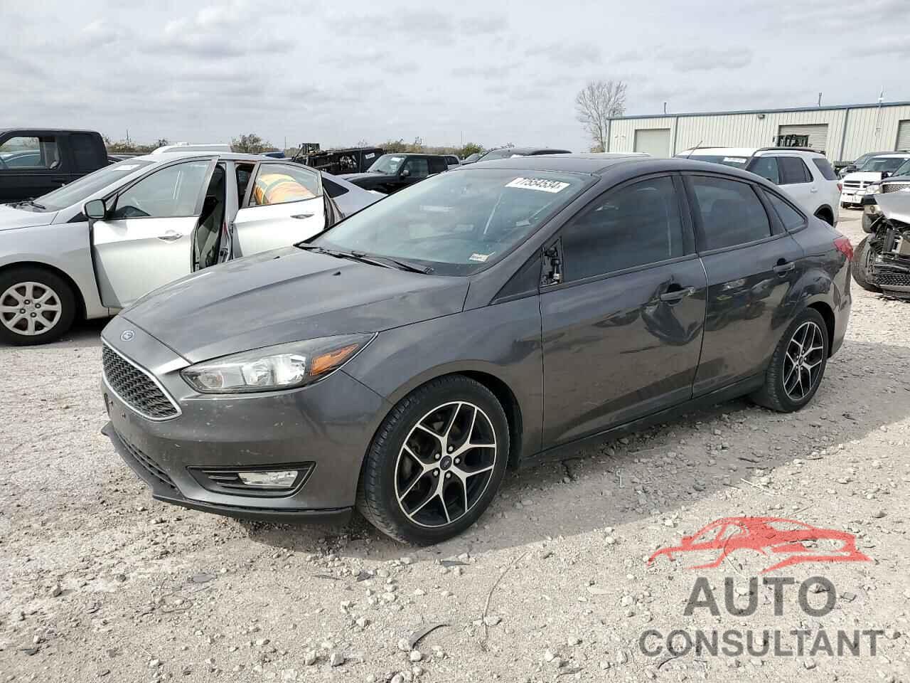 FORD FOCUS 2017 - 1FADP3H21HL205394