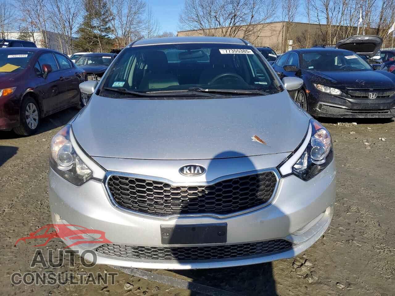 KIA FORTE 2015 - KNAFK4A68F5287417