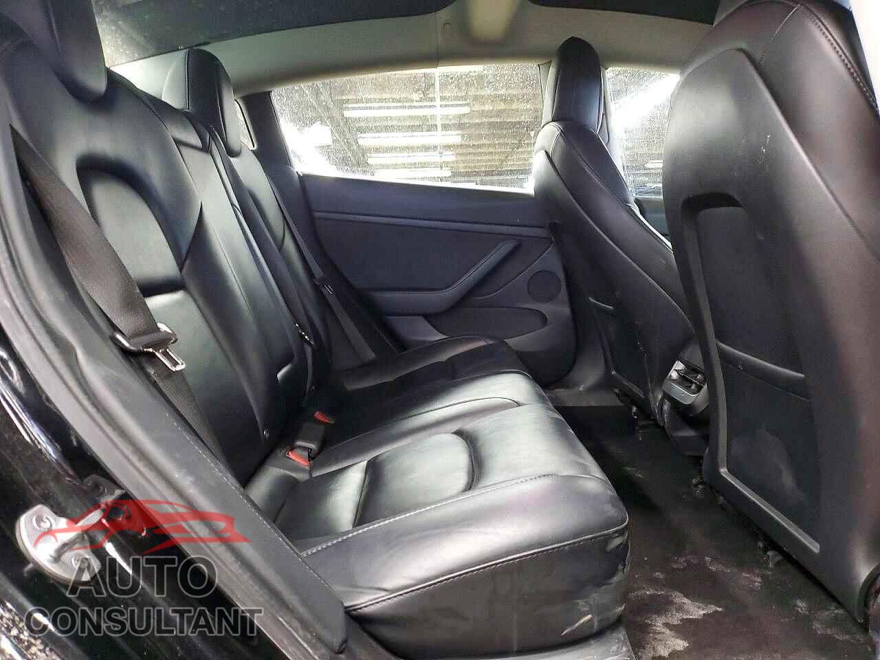 TESLA MODEL 3 2022 - 5YJ3E1EA0NF288035