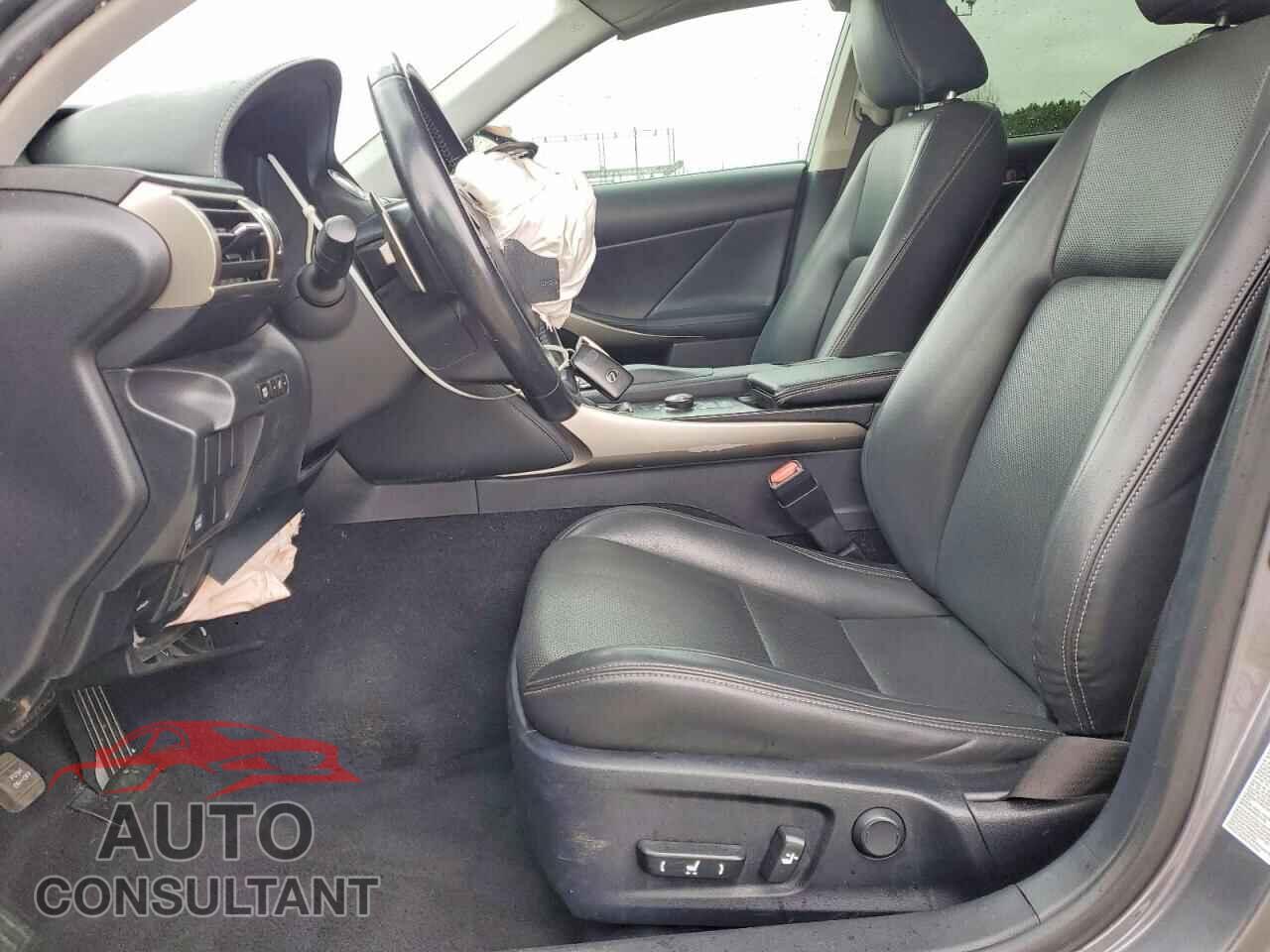 LEXUS IS 2015 - JTHCF1D23F5016314