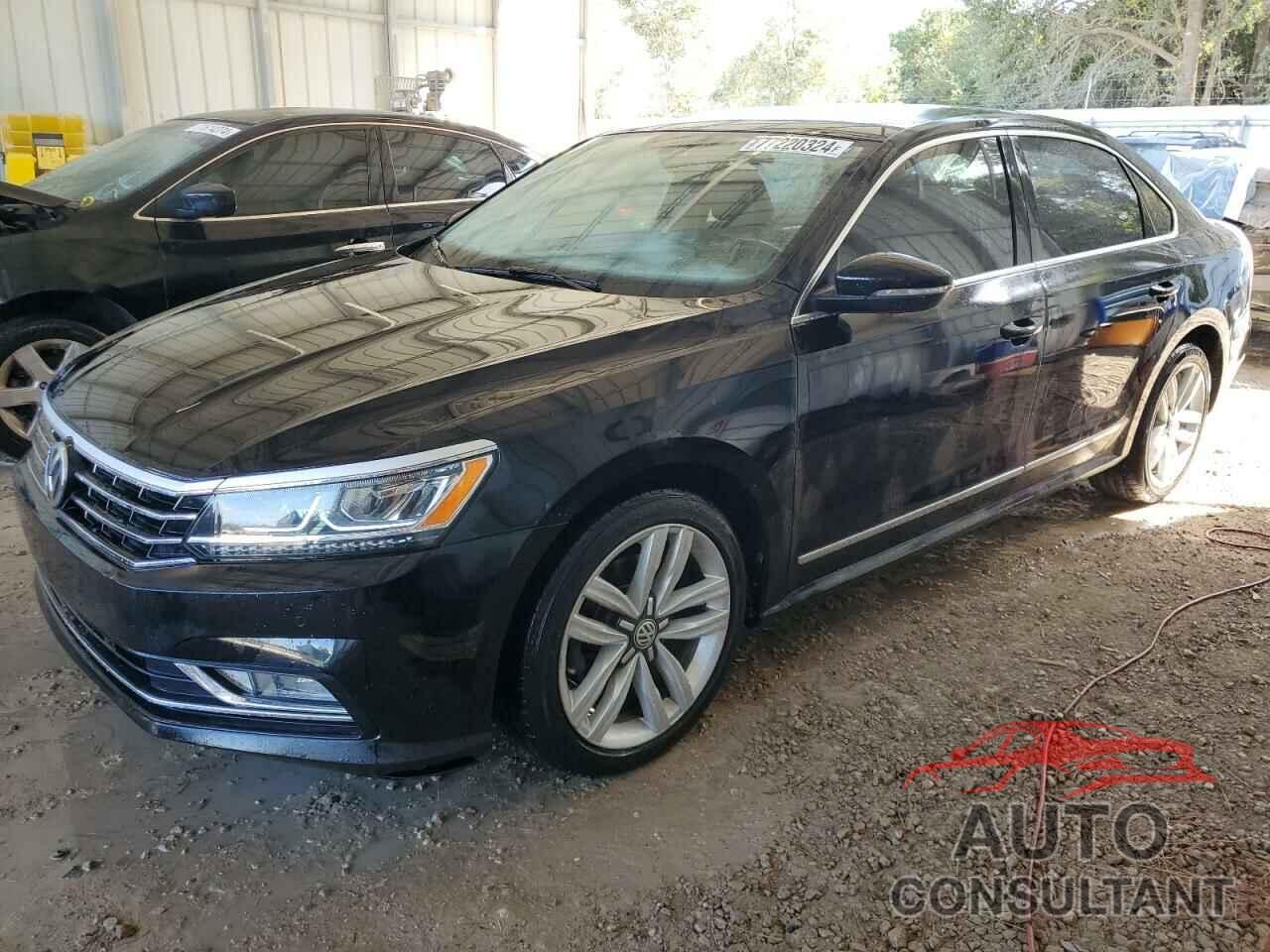 VOLKSWAGEN PASSAT 2017 - 1VWGT7A39HC012971