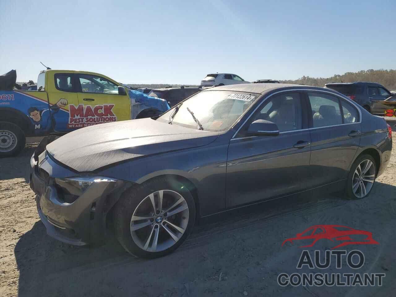 BMW 3 SERIES 2017 - WBA8B9G51HNU49556