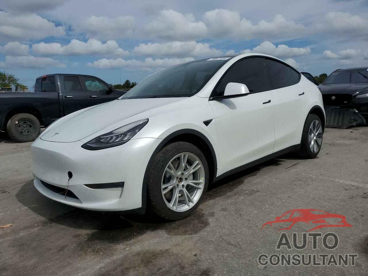 TESLA MODEL Y 2023 - 7SAYGDEF2PA049599