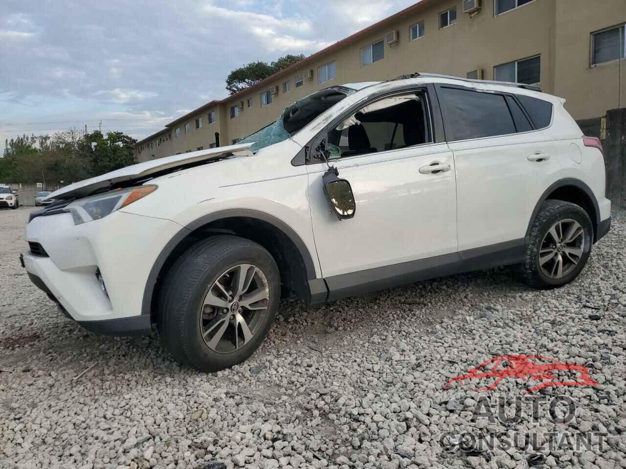 TOYOTA RAV4 2018 - 2T3WFREV1JW498448