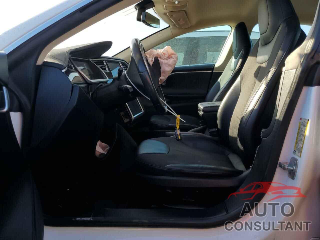 TESLA MODEL S 2013 - 5YJSA1CN1DFP11636