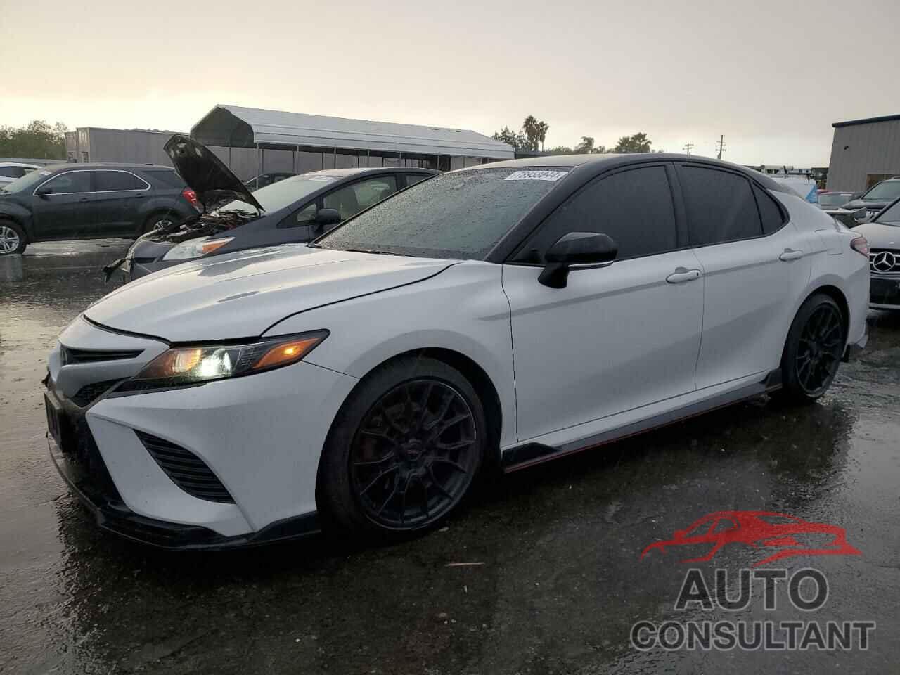 TOYOTA CAMRY 2021 - 4T1KZ1AK1MU056155