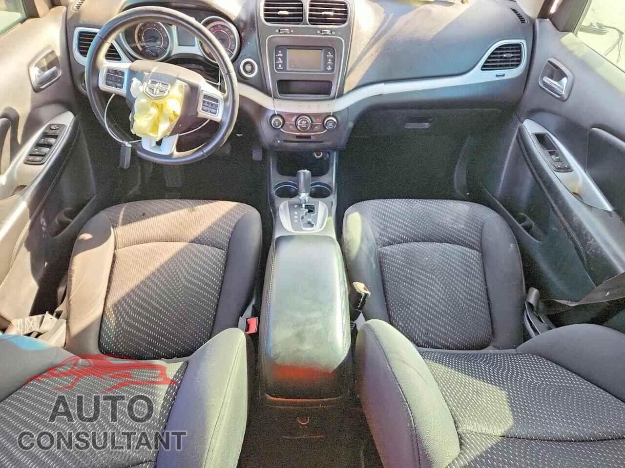 DODGE JOURNEY 2015 - 3C4PDCAB2FT622406