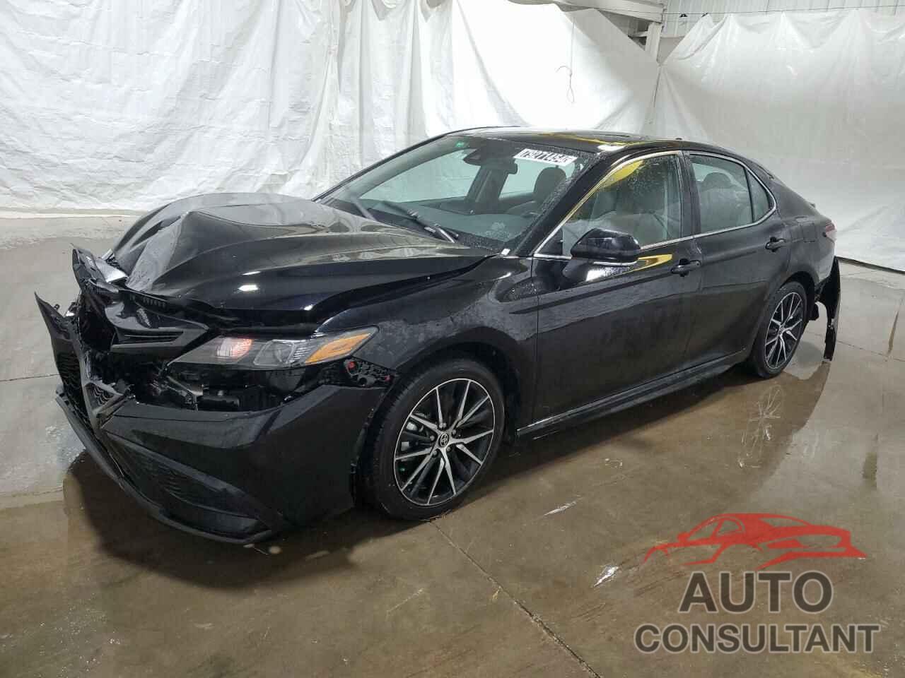 TOYOTA CAMRY 2023 - 4T1G11AK6PU808370