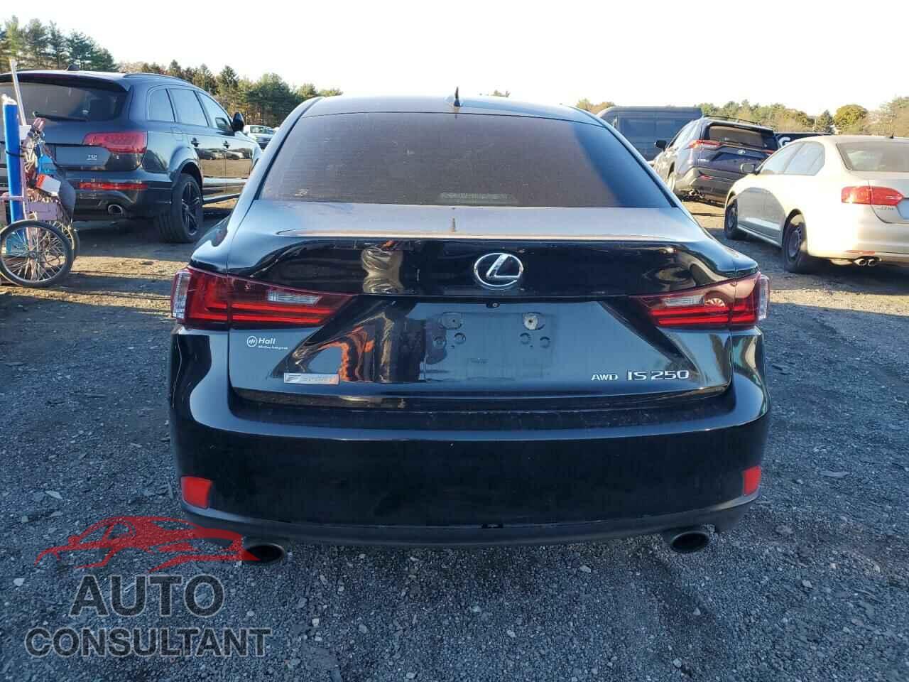 LEXUS IS 2015 - JTHCF1D27F5028241
