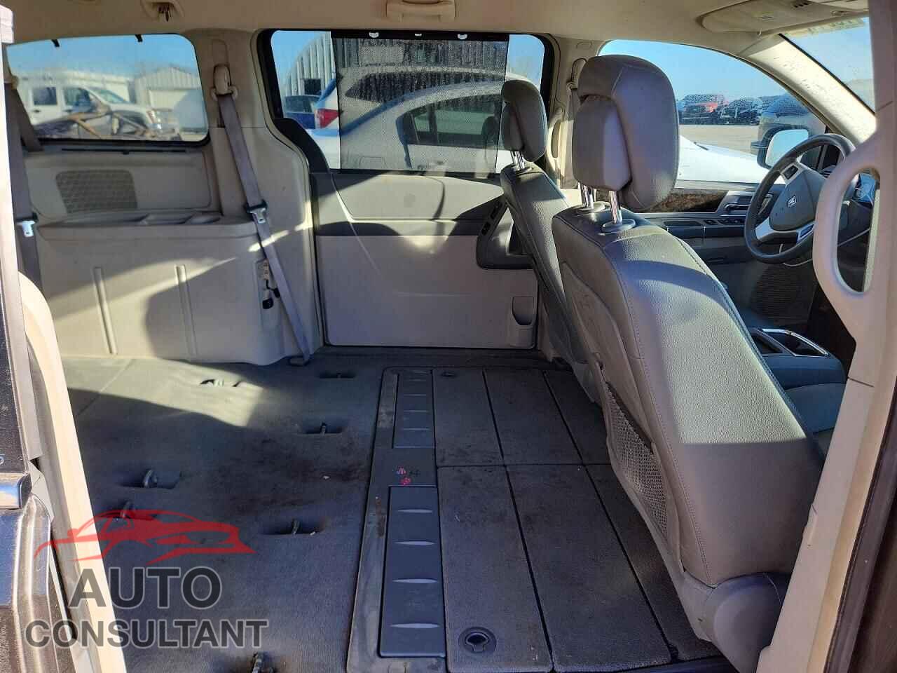 DODGE CARAVAN 2010 - 2D4RN5DX8AR390403