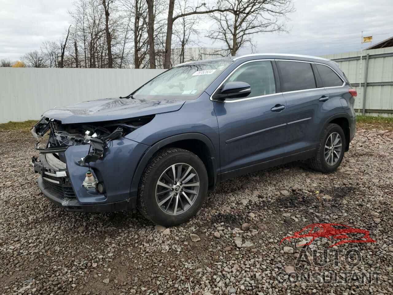 TOYOTA HIGHLANDER 2019 - 5TDJZRFH6KS734685