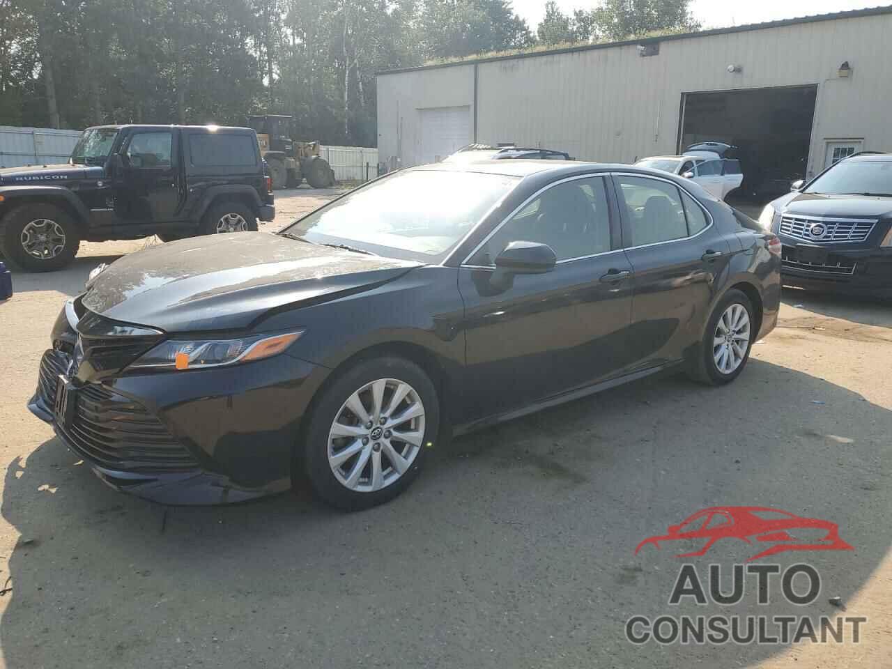 TOYOTA CAMRY 2018 - JTNB11HKXJ3045654