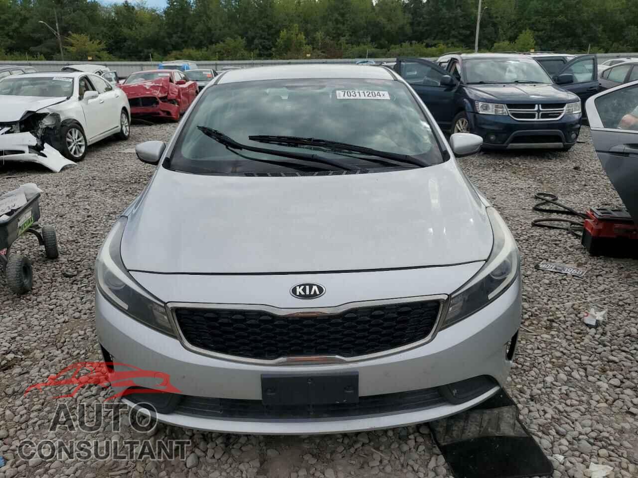 KIA FORTE 2017 - 3KPFK4A78HE048792