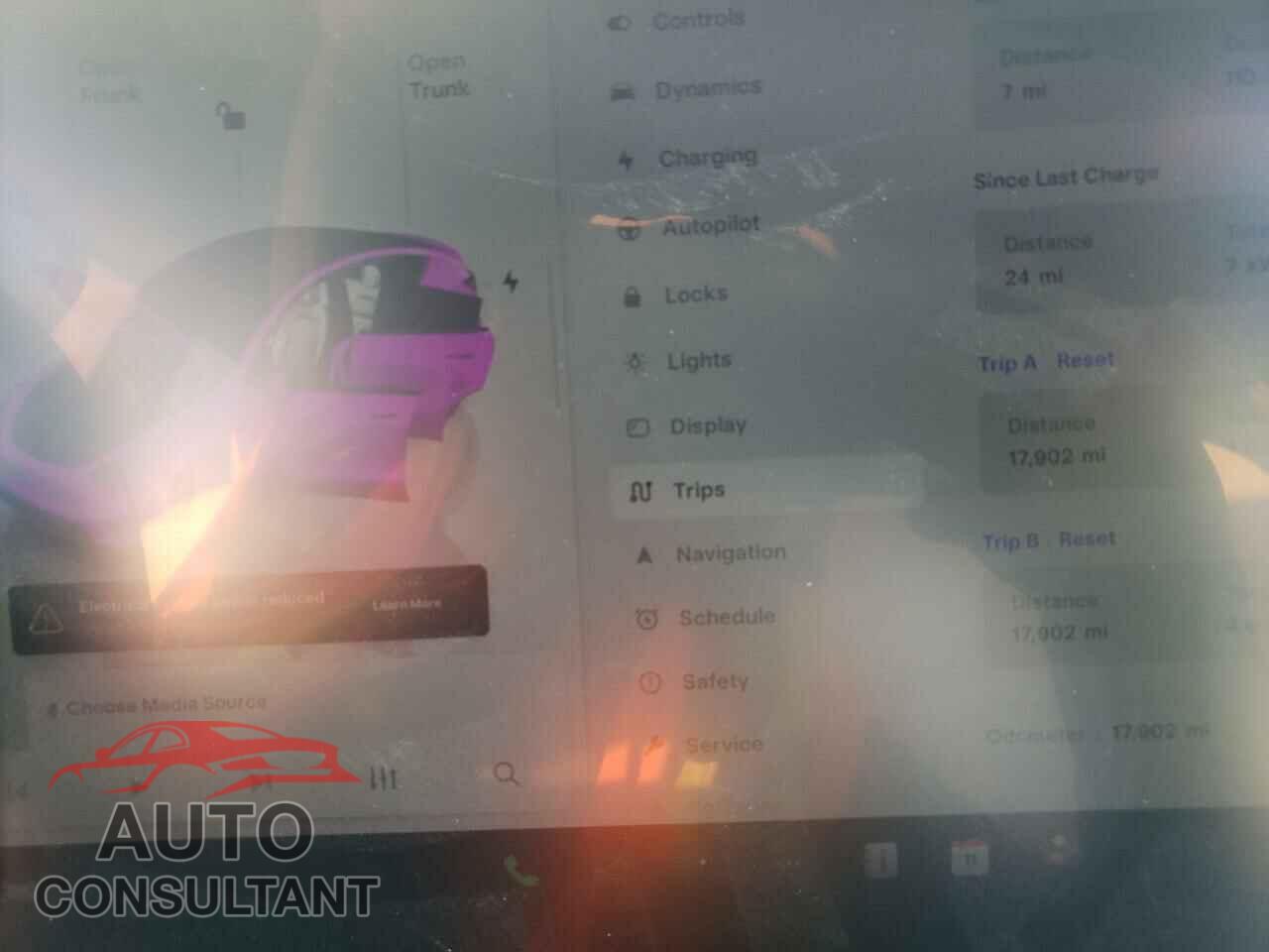 TESLA MODEL Y 2024 - 7SAYGAEEXRF991797