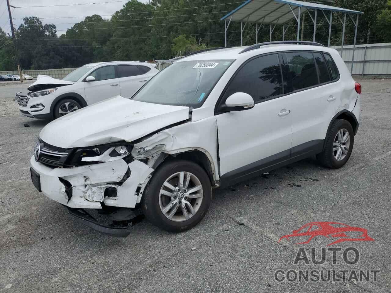 VOLKSWAGEN TIGUAN 2016 - WVGAV7AX7GW530088