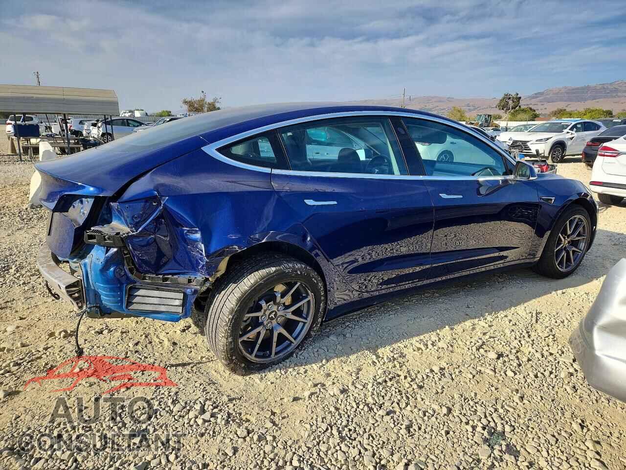 TESLA MODEL 3 2020 - 5YJ3E1EA2LF631179