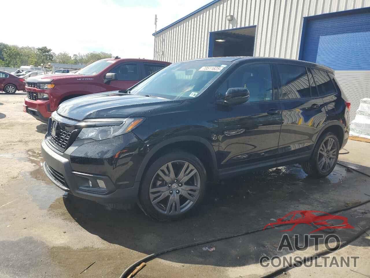 HONDA PASSPORT 2021 - 5FNYF7H52MB008733