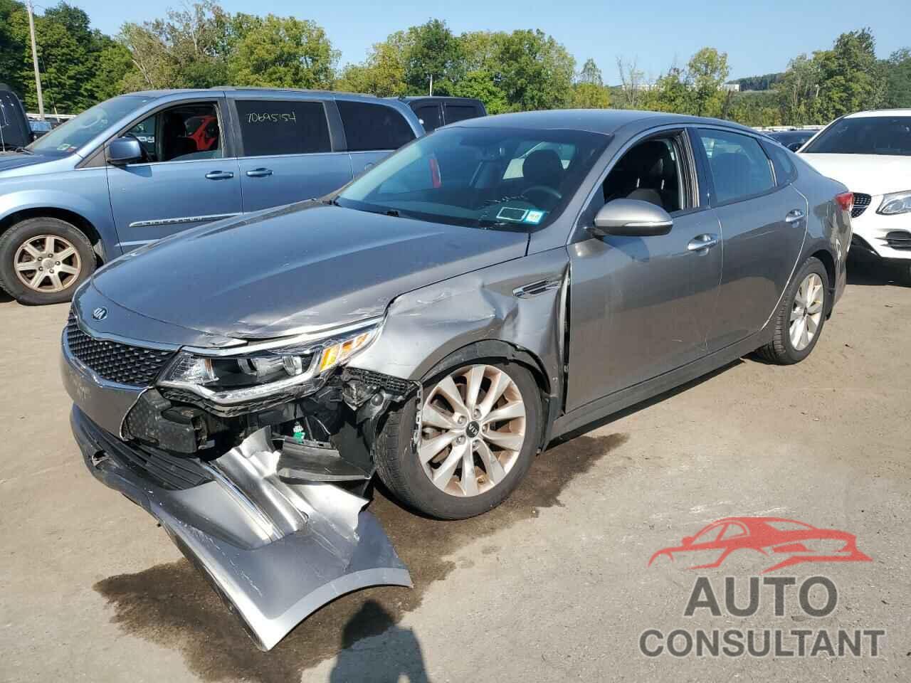 KIA OPTIMA 2018 - 5XXGU4L33JG209605