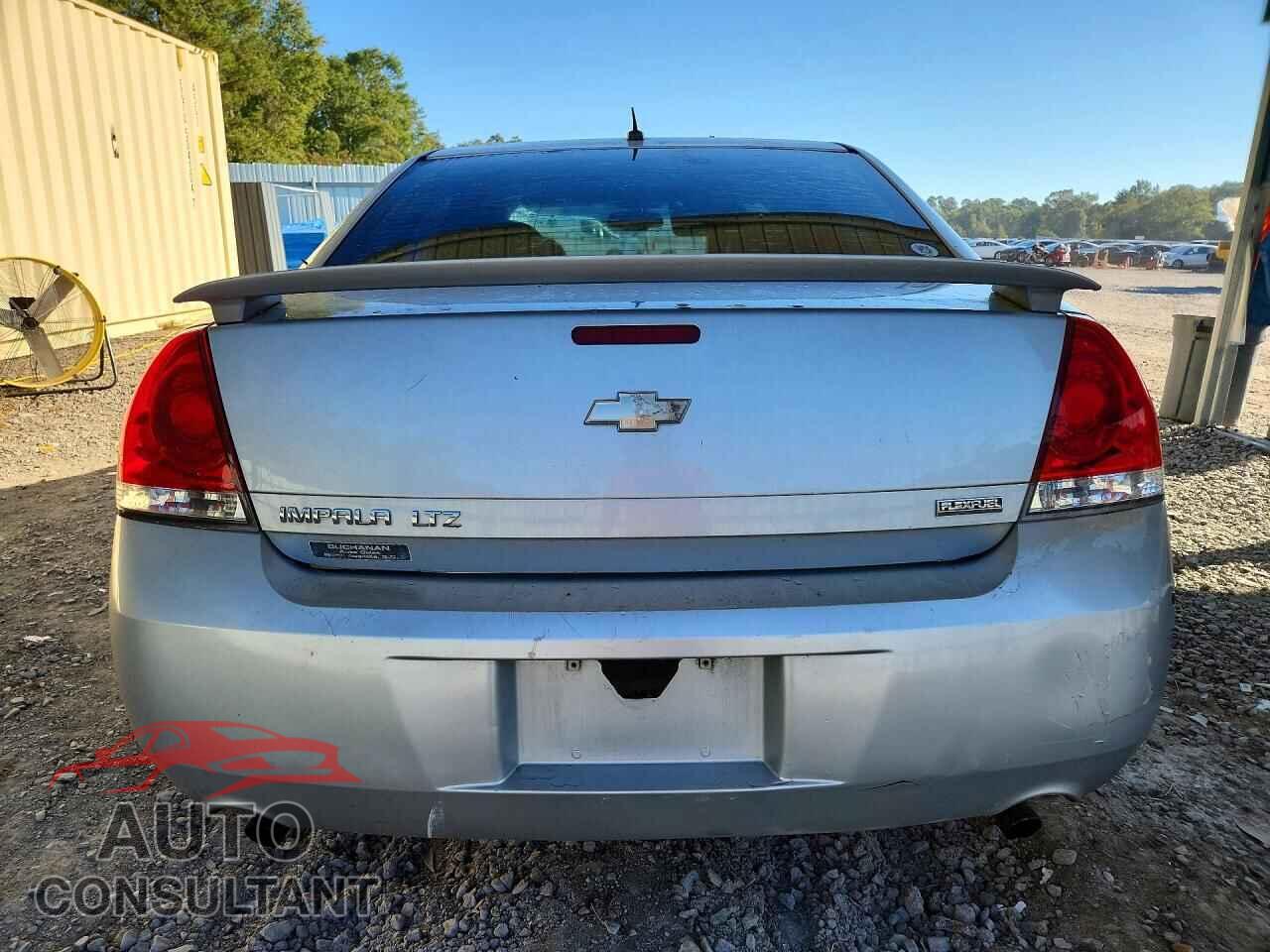 CHEVROLET IMPALA 2013 - 2G1WC5E34D1237305