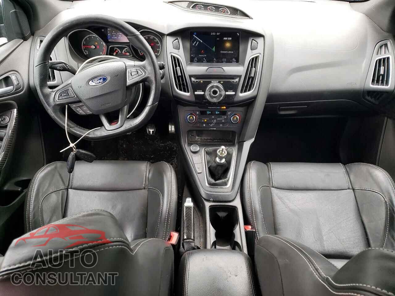 FORD FOCUS 2016 - 1FADP3L92GL343108